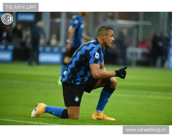 哈兰德vs卢卡库 身体流中锋进攻效率与适配性差距分析