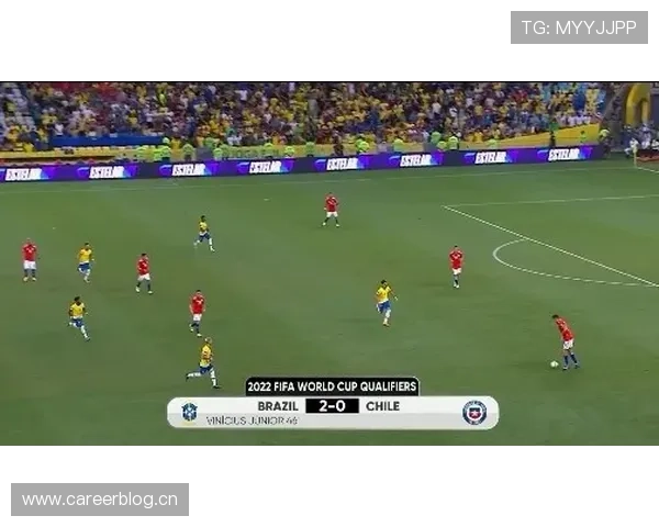 维尼修斯 vs 马丁内利：巴西边锋成长路径分化分析